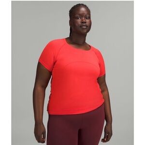 Lululemon Swiftly Tech Short Sleeve Shirt 2.0 in Carnation Red